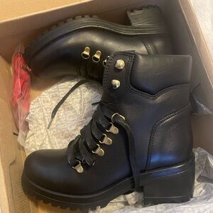 Steve Madden Galway Boots Size 7